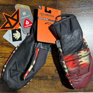 Waterproof Philly mitten by Celtek